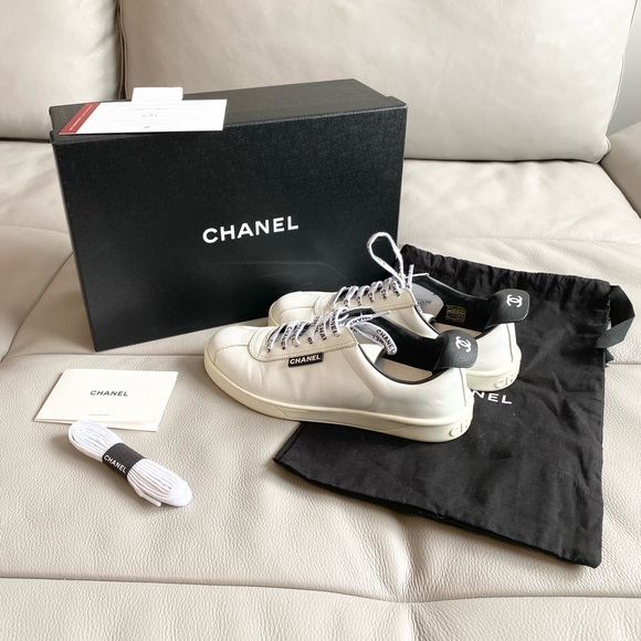 Chanel Weekender Sneakers - White, Size 37 - Picture 4 of 6